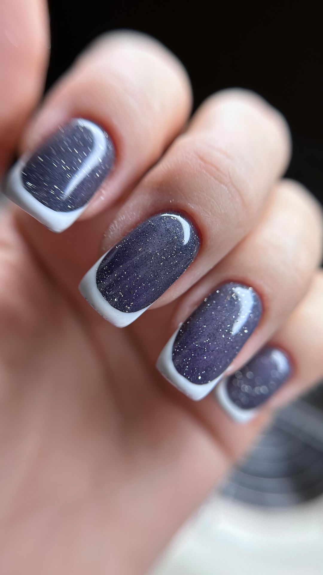 nineli_nailart в LOOKY. #ногтипушкино#дизайнногтей#френч,#светоотражающийгельлак,#френчнаногтях,#ninelinailart. Ну что за искрящийся...