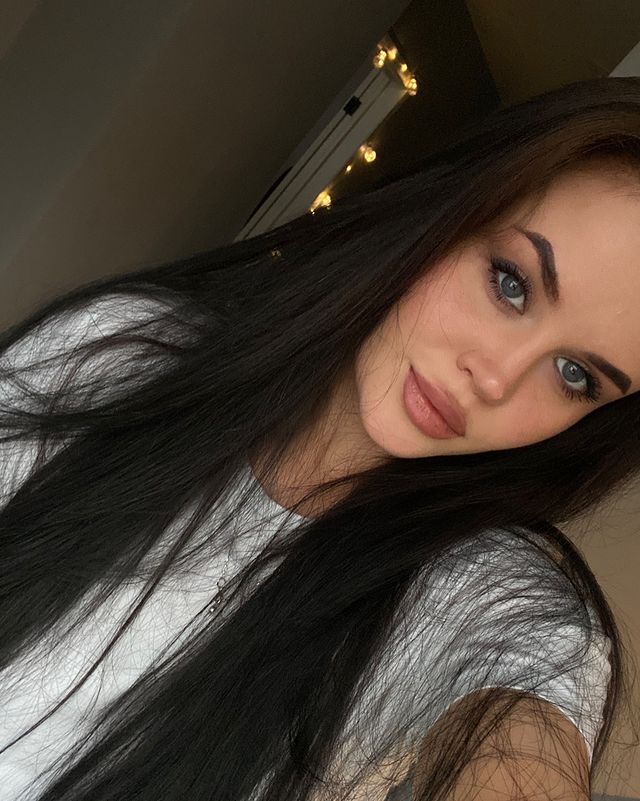 dariy.pavlo в LOOKY. #нг2024,#новыйгод,#старыйновый,#мечты,#желания,#блог,#бьюти,#семья. Новый год 🎄 новые м...