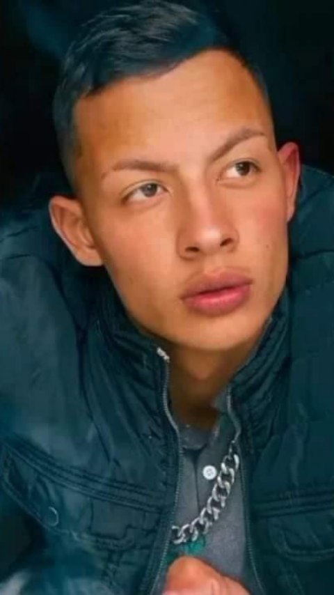 eduardo fergutz в LOOKY. #reels,#família,#funk,#explore,#foryou,#mc,#explodiu,#mestredecerimonias. Do que adianta? Kkkk...