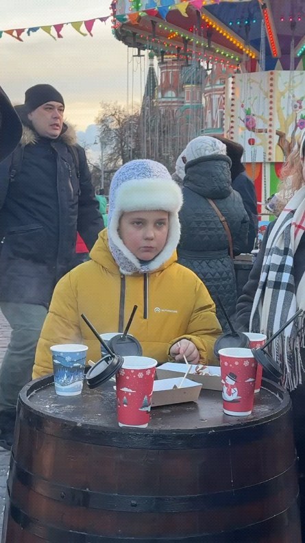людок72 в LOOKY. . Москва 90 е 🤣