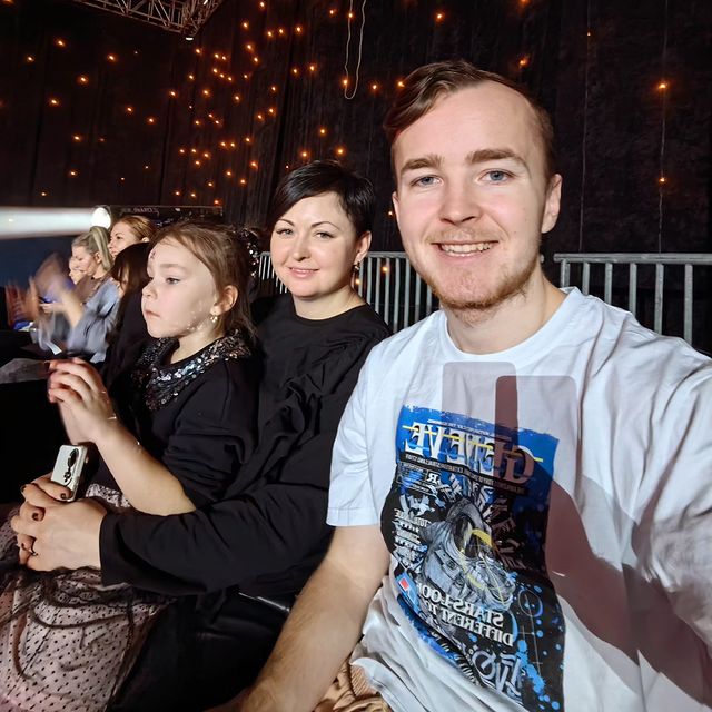 Dmitry Morozov в LOOKY. #family. Друзья, давайте вспо...
