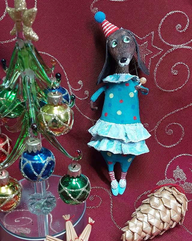 elena170661 в LOOKY. #papier,#papercraft,#papermache,#paper,#liveincolor_handmade,#папьемашеигрушки,#папьемаше,#елочныеигрушкиручнойработы,#секталюбителейновогоднихигрушек,#волшебнаябумага,#балкукол,#тишинка,#выставкикукол,#кудапойтивмоскве. Новогодний бал кукол...