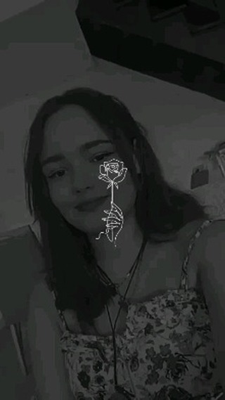skylittlew в LOOKY. . null