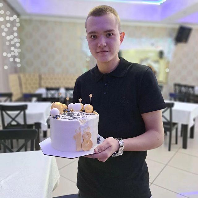 ekaterinaguzienko в LOOKY. . Сынок,с 18-летием те...