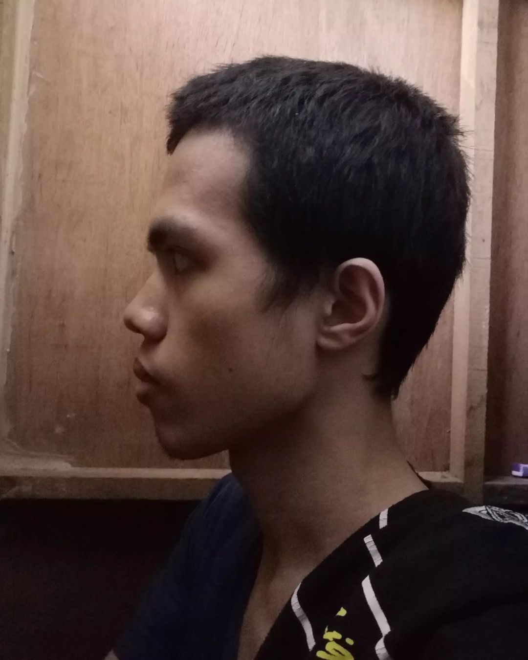 "I see light in darkness."

My first side profile pictures this 2024.

#earthrobert #sideprofile #firstpicture #2024 #dark #black #darkness #human #sideview #profile #humanhead