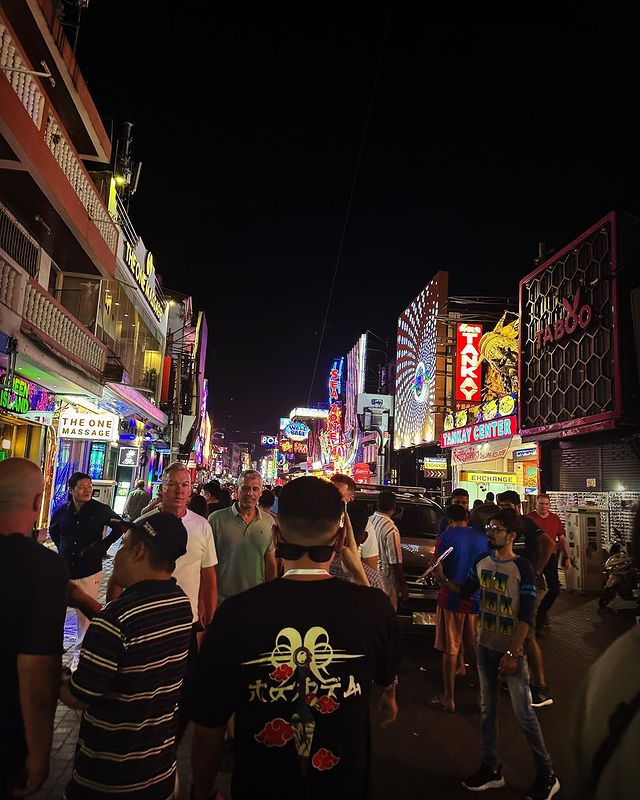 _parkham_ в LOOKY. #uchiha,#itachi,#nightlife. #uchiha #itachi #nig...
