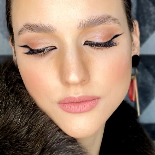 tany_azare в LOOKY. #макияжнафотосессию,#макияжприческазеленогорск,#стрелки,#визажистзеленогорск. СТРЕЛКИ❤❤❤

Модель: ...