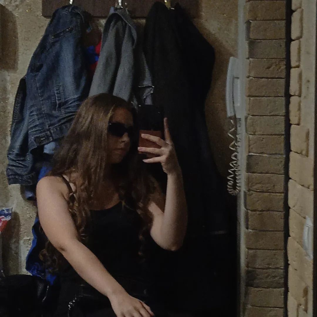 _a_leksan_dra_ in LOOKY. . бизнес леди...