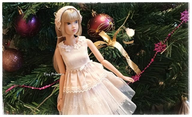 magic_in_abox.98 в LOOKY. #momoko,#momokodoll,#momokodolls,#petworksdoll,#petworks,#fashiondollphotography,#fashiondoll,#dolloutfit,#handmade. 🎄💖🌹

#momoko #mom...