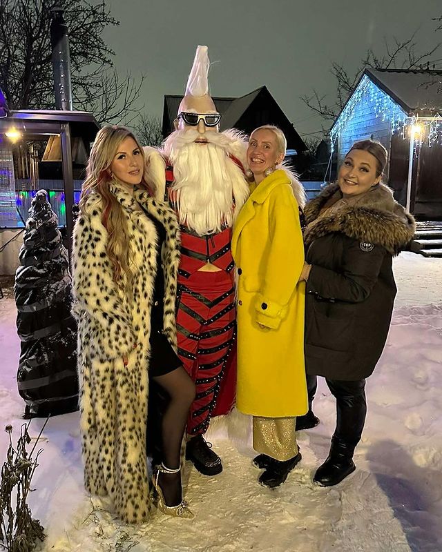 mishka_novgorod_nn в LOOKY. #нн,#праздники,#корпоратив,#mishka_novgorod_nn,#. Рокер Санта знает то...