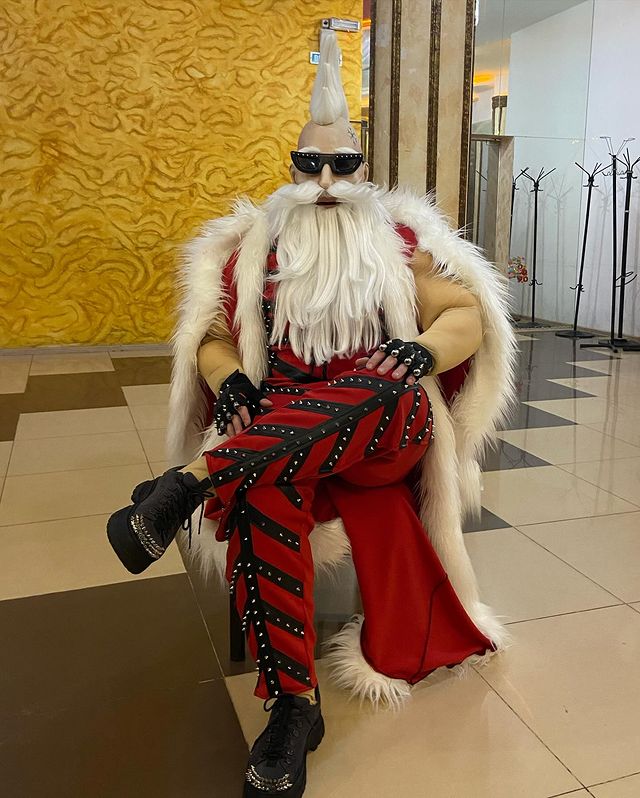 mishka_novgorod_nn в LOOKY. #новыйгод,#рокерсанта,#нн,#mishka_novgorod_nn,#. Ну вот и подошли к к...