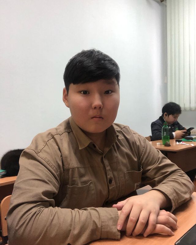 yanakopy в LOOKY. . Прошли во второй эта...