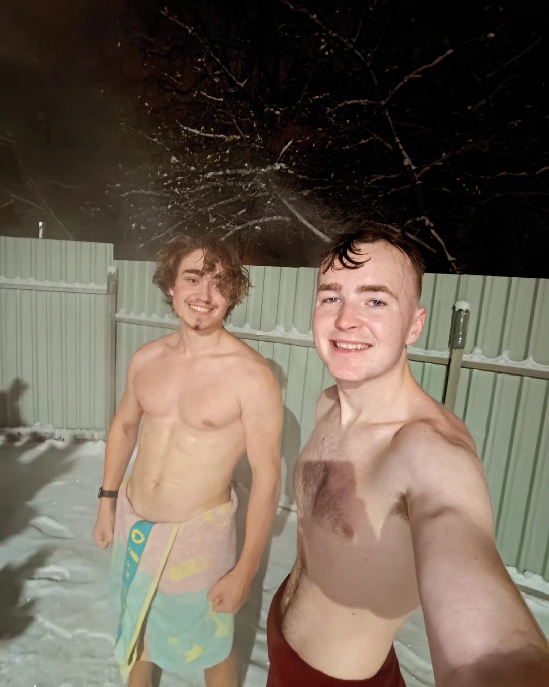 Банька-парилка 🥵 

#instagood #photooftheday #beautiful #instadaily #баня #sauna #пар #отдых #банныйдень #банькакдома #парная #релаксация #веники #банныйкомплекс #развлечения #веселье #игры #развлекательно #отдых #развлекательнаяпрограмма #времясдрузьями #путешествие #активныйотдых