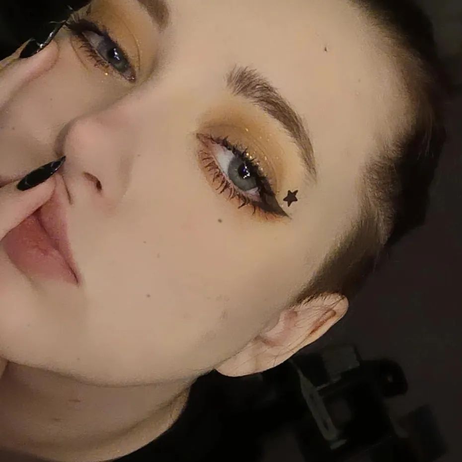 eliza_veta1.3 in LOOKY. . 🧡✨