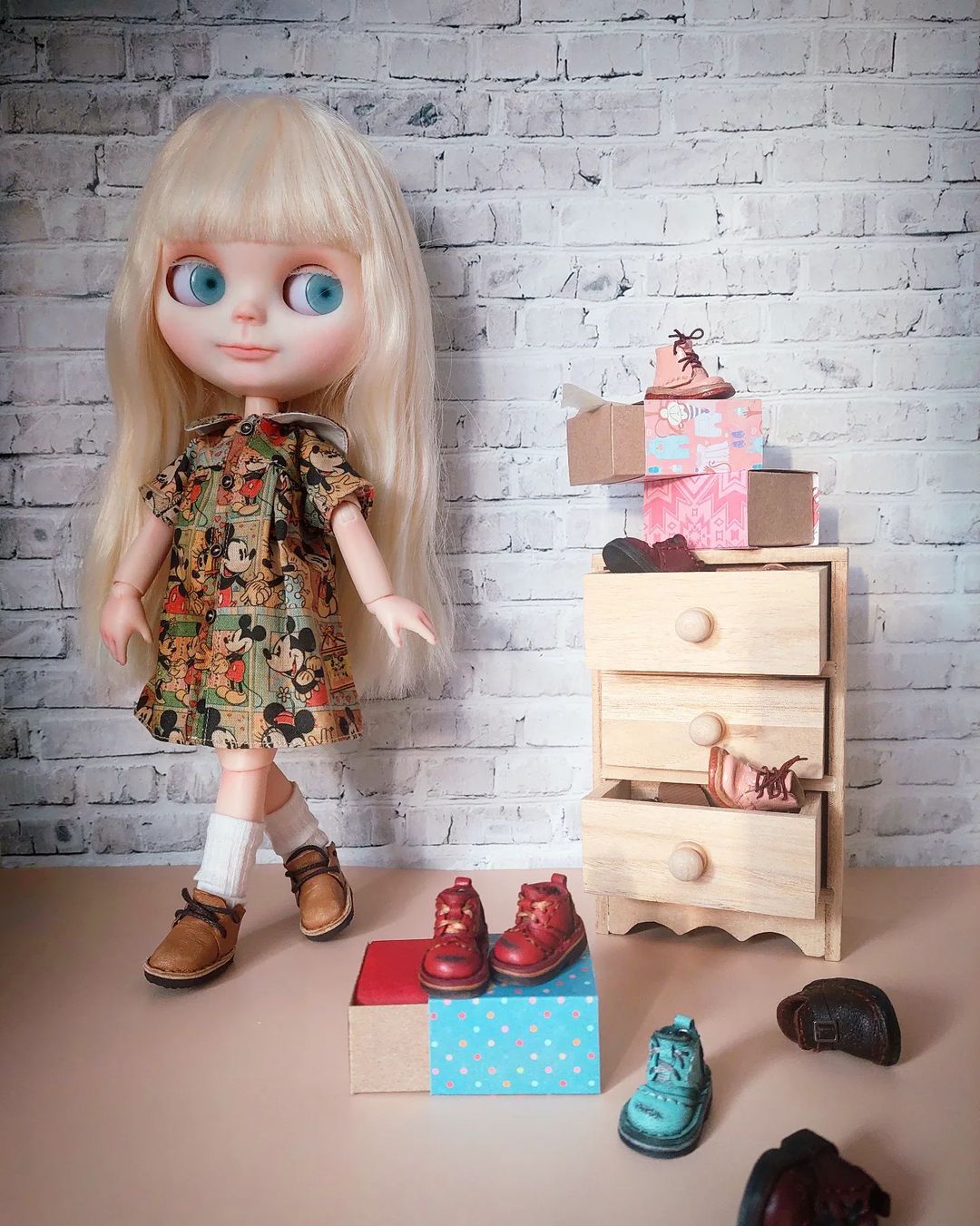 dolls.tini в LOOKY — Маня у нас девушка нестандартная😊 тело неизвестного авторст