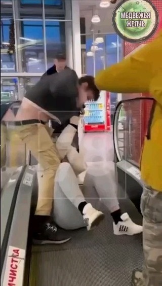 jimmm1211 в LOOKY. . Недаволъний mijozni ...