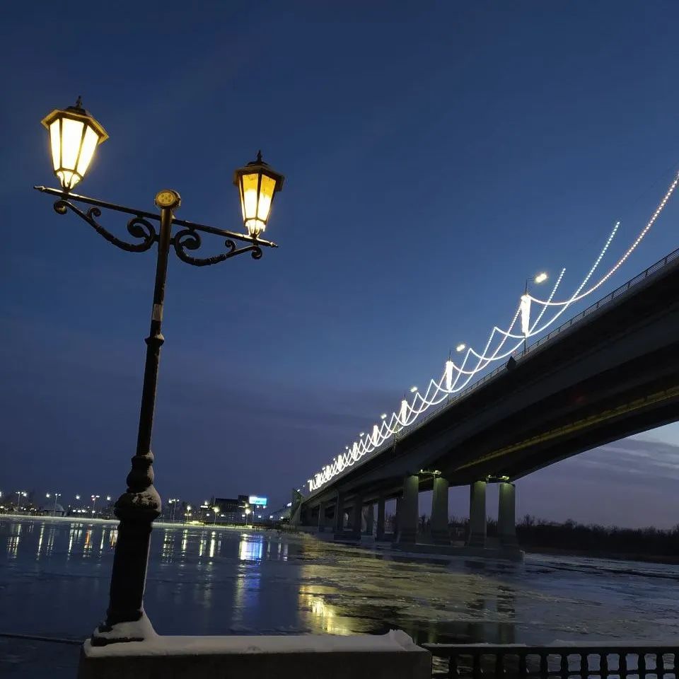 #ПрогулкиПоГороду #НаконецТоСнег #ДаЕщеКакой #Жальчтоненадолго