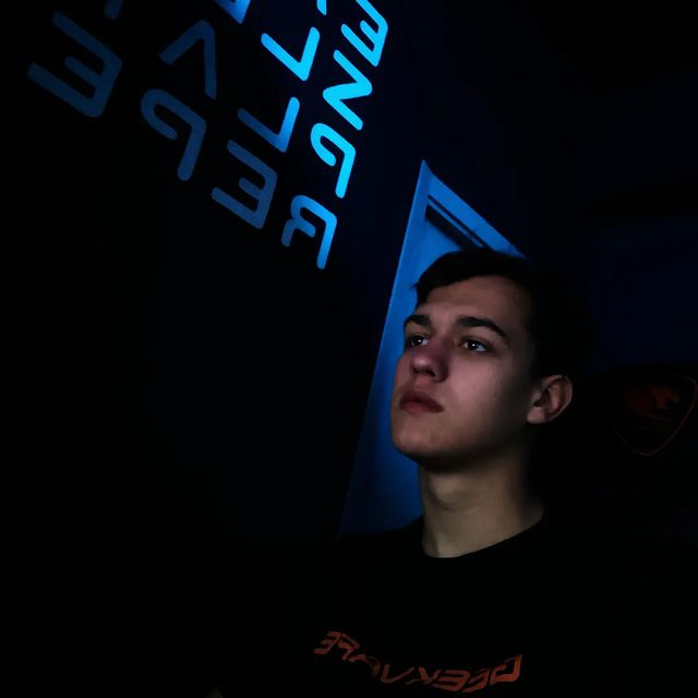 aleksandrnefio в LOOKY. . null
