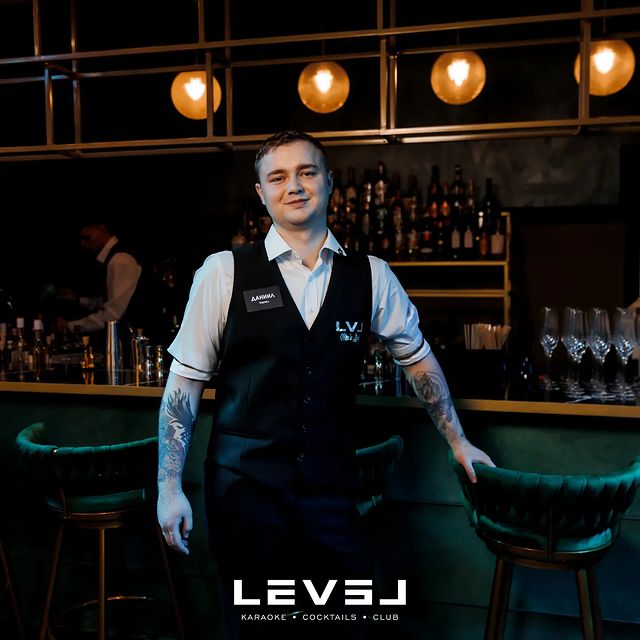 protasov.daniil.bartender в LOOKY. #tomsk,#level.bar.tomsk,#highlevel,#bartender,#bartenderstyle. Начало положено. Дал...