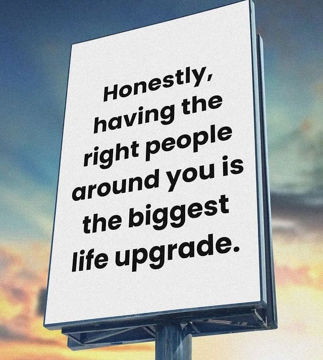 Tomasz Kusczczak в LOOKY. #Googl,#phh,#godblessyouall,#toofaanimasala,#youtube,#happydays,#happynewyear,#homesweethome. #Googl #phh #godbles...