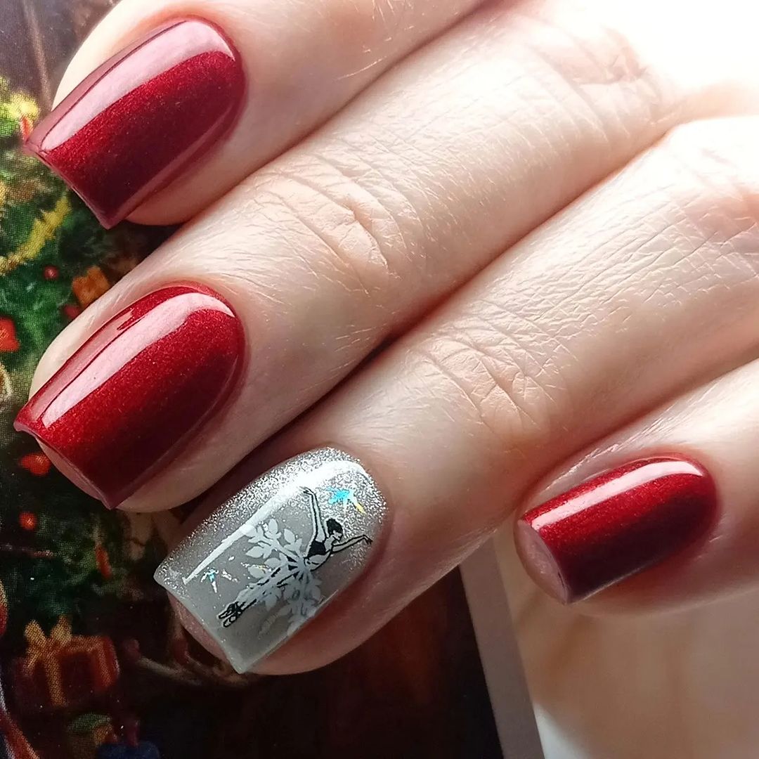 Дорогие мои, поздравляю вас с Крещенским сочельником ♥️!
В этот светлый праздник хочу пожелать вам жить в мире,счастья, здоровья души и тела, чистоты помыслов и бодрого настроения️🥰!
#зимнийманикюр #красныйманикюр #маникюрелец