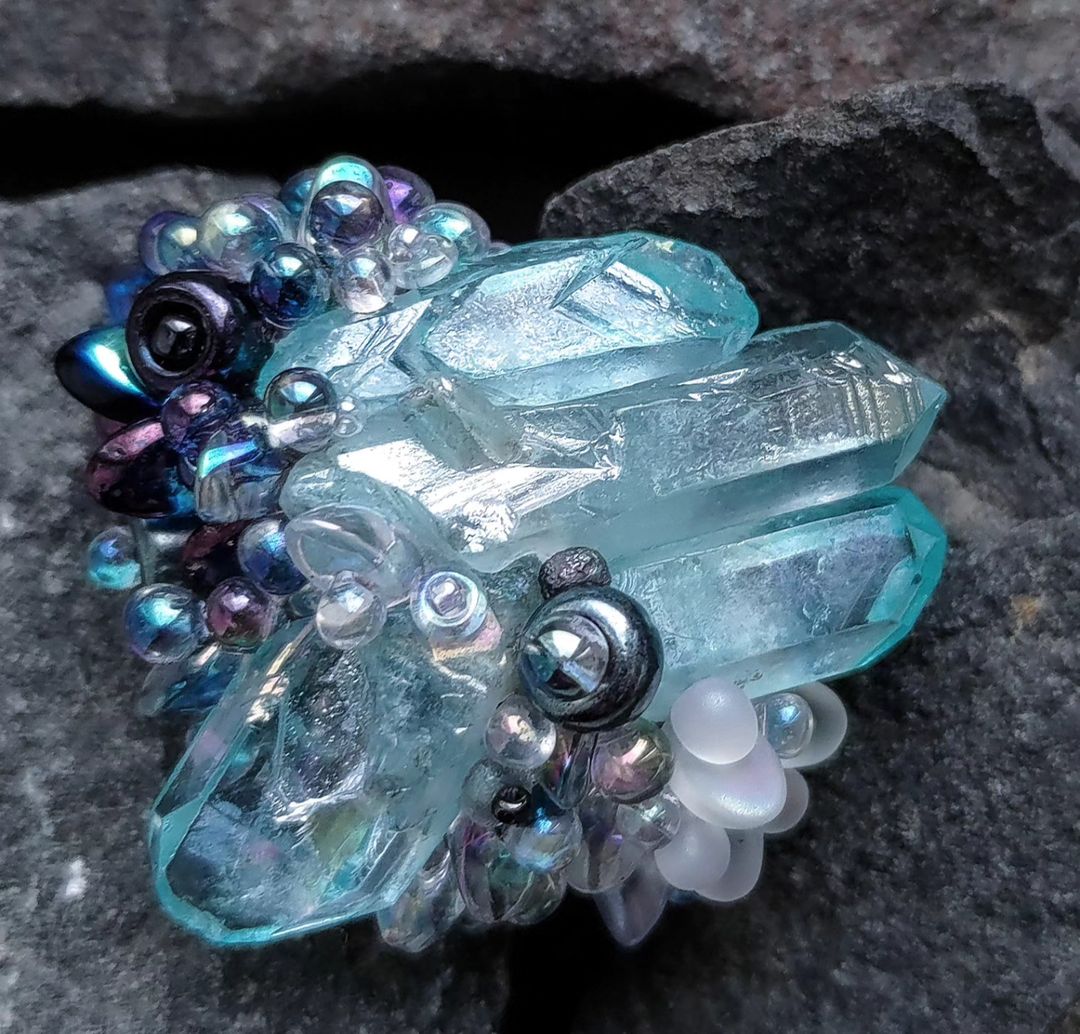 albo_studio в LOOKY — • MACRO •
Brooch 'Glacier • collection ONLY
____

• МАКРО • 