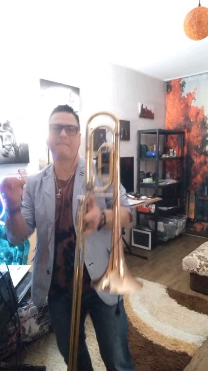 jony_trombon в LOOKY. #джонитромбон,#ВотКакМогу,#JONYTROMBON,#Позитива,#Trombone,#JONY,#ДЖОНИ. #джонитромбон #ВотКа...
