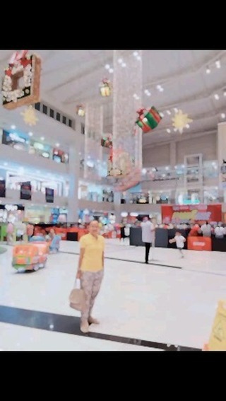 madamkith в LOOKY. . Abreeza Mall at Dava...