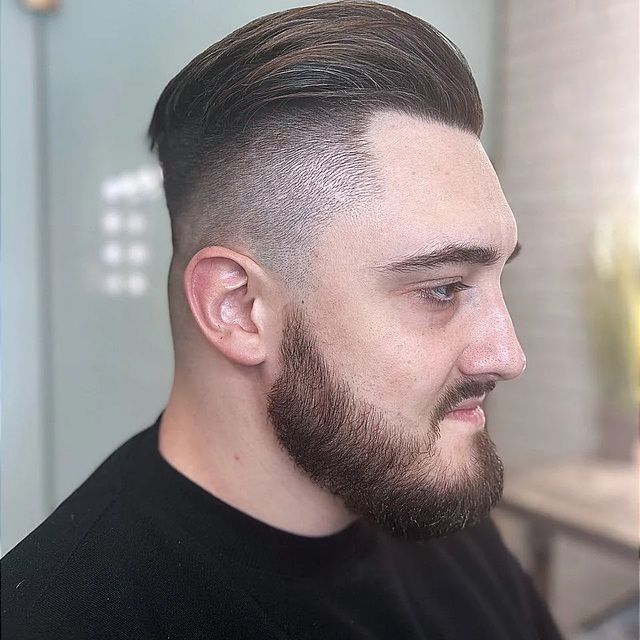 erikamprofessional в LOOKY. #мужчины#мужскаястрижка#мужскоймастер#мужскиестрижкисочи,#барбер#подаркидлямужчин#сертефикат#мужскойподарок#барберсочи#парикмахерсочи#скидки,#23февралясочи,#mancute,#barber,#beautifulpeople,#hair. Ребята, мальчики, му...