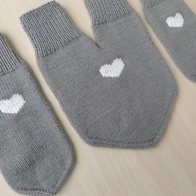 russiansocks.ru в LOOKY. #деньвсехвлюблённых,#вяжуназаказмосква,#варежкишерсть,#варежкивязаные,#красивыеварежки,#варежкиссердечками,#вязаныеварежки,#варежкидлявлюбленных,#варежкиручнойработы,#подарокнаденьсвятоговалентина,#14февраляподарки,#валентинка,#knittedmittens,#sockknittersofinstagram,#russiansocks,#подарокнаденьвлюбленных,#подарокна14февраля,#деньсвятоговалентина,#valentines_day,#stvalentin,#knitmittenks,#mittens,#резинка#резинкаспицами#вязаниеспицами,#woolmittens,#14feb,#вяжутнетолькобабушки#handknitmittens,#withheart. ❤️ LOVE IS "Всегда д...