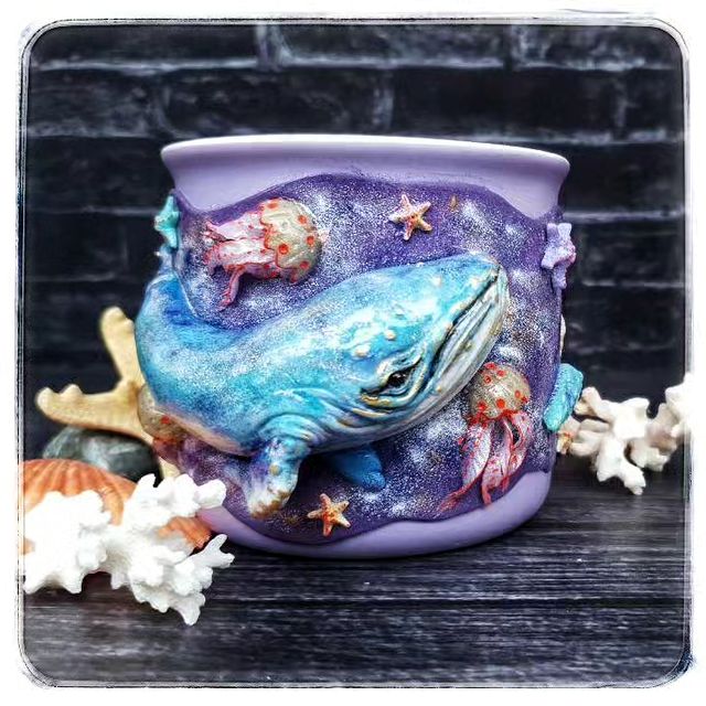art_butik_34 в LOOKY. #полимернаяглина,#кит,#кружкаскитом,#киты,#китназаказ,#голубойкит,#морскаятема,#кружканазаказволгоград,#медузы. Кит, сделан на заказ...