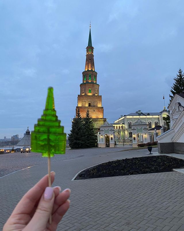 19alexa88 в LOOKY. #казань,#башнясююмбике,#путешествиепороссии. #казань #башнясююмби...