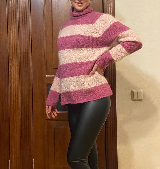 nellytakaya в LOOKY. #вязание,#вязаниеспицами,#вяжуназаказ,#клубокизвращенцев,#вязонство,#вязонскаяложа,#рукаделие,#альпака,#biagiolimodesto,#knit,#knitknitknit,#knittingaddict,#knittinglove,#knittersofinstagram,#knitting_inspiration,#strikk,#instafashion,#tricot,#tricotaddict,#alpaca. 🧶Новый год - новый ...