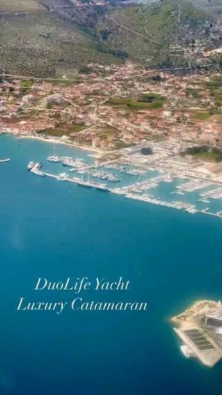 David Martin in LOOKY. . null
