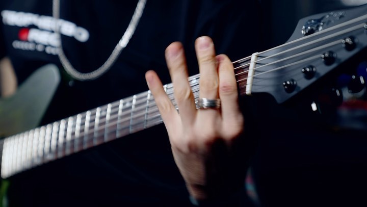 vlpro1 в LOOKY. #guitarporn,#taim,#thyartismurder,#puppetmaster,#neuraldsp,#quadcortex,#customguitar,#bestguitar. Шестиструнный барито...