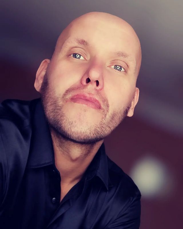 _antonio_belkin_ в LOOKY. #face,#likesforlikes,#hunk,#dear,#amazing,#likes4likes,#eyes,#bf,#beautiful,#man,#lover,#boyfriend,#photo,#lovers,#look,#men,#male,#pose,#intags,#handsome,#followhim,#followback,#mylife,#follow4follow. 🤳 #face #likesforli...