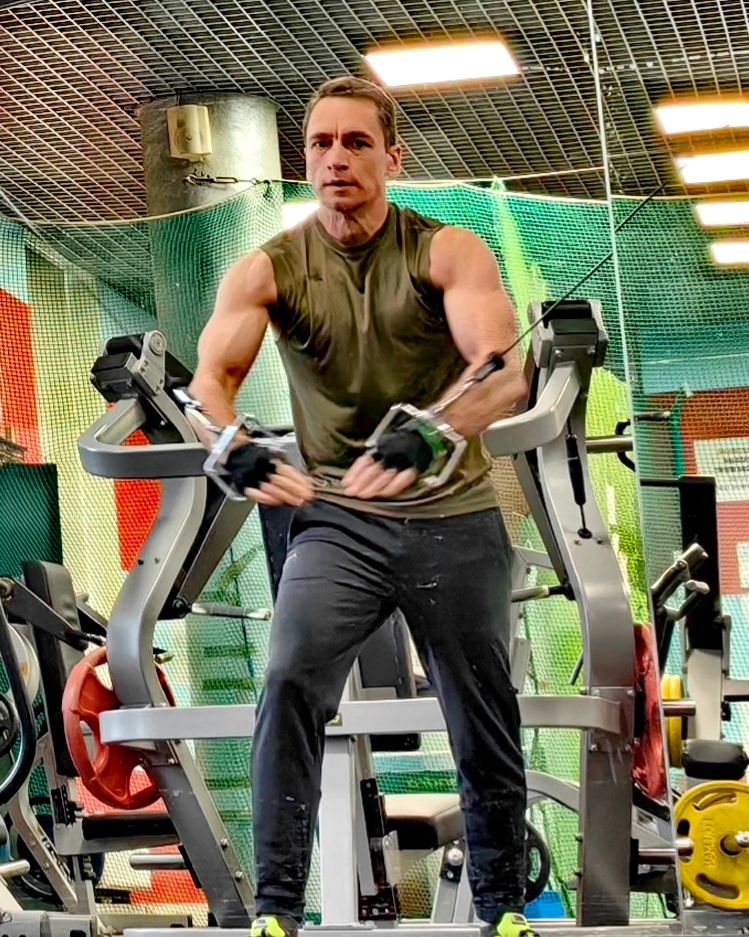dimilius_kakaos в LOOKY — Готовим худенькое тельце к лету😇