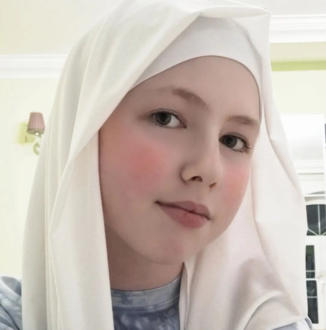 asyll_ibr в LOOKY — 🤍🩵