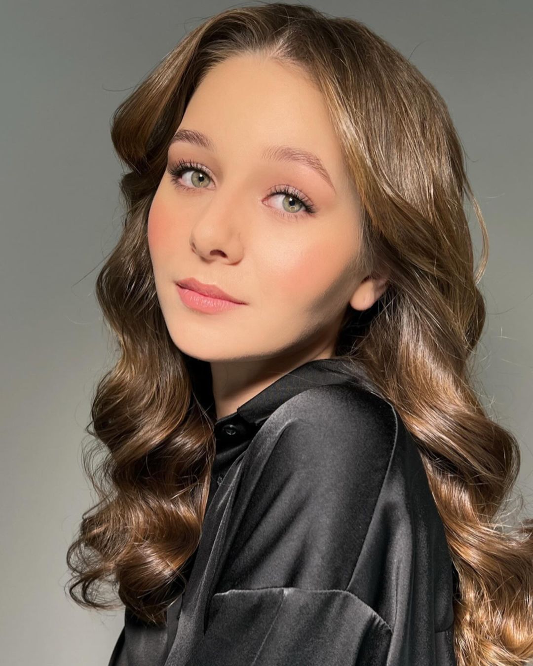 adeliya_makeup_ в LOOKY — #локоныказань
#макияжказань 
#вечерниймакияжказань 
#свадебн