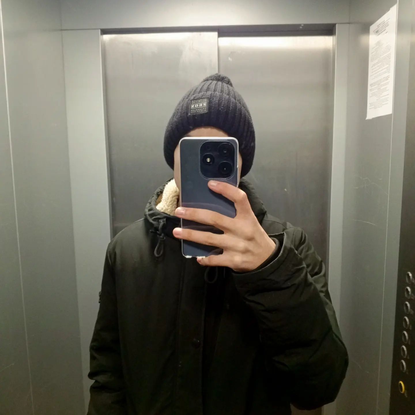Sasha_official_62 в LOOKY. . аристократ на связи ...