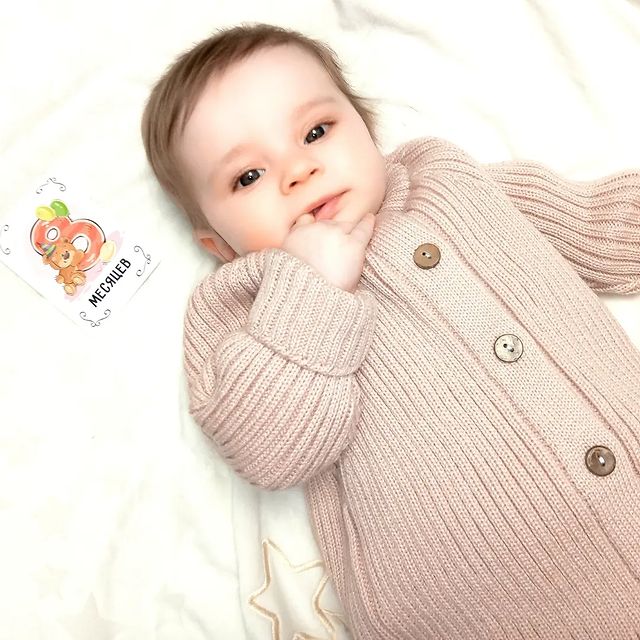 peppermint_menthol в LOOKY. #love#TagsForLikes,#TFLers,#tweegram,#photooftheday,#20likes,#amazing,#followme,#follow4follow,#like4like,#look,#instalike,#igers,#picoftheday,#food,#instadaily,#instafollow,#like,#girl,#iphoneonly,#instagood,#bestoftheday,#instacool,#instago,#all_shots,#follow. Моё солнышко ❤️
#lov...
