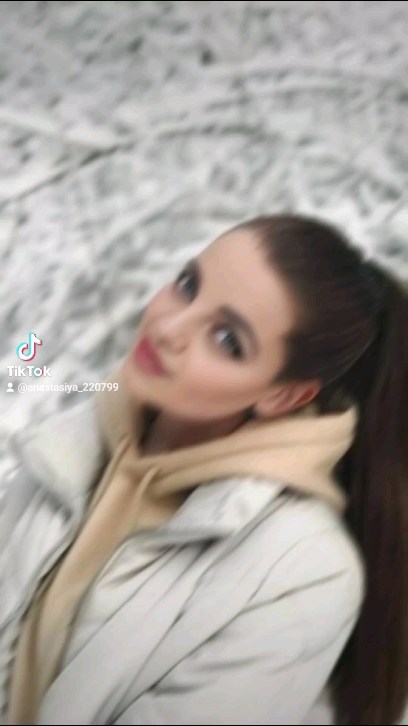 nastya_220799 в LOOKY. . null