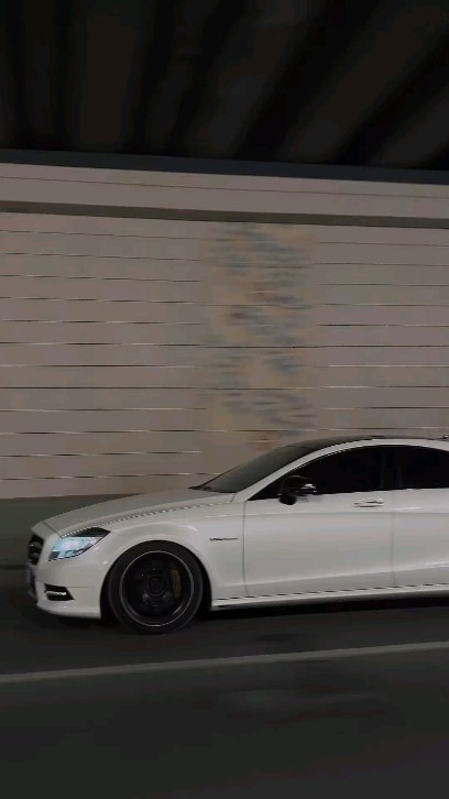 uzb_cls в LOOKY. #mercedes,#mercedesbenz,#amg,#mercedesamg,#benz,#mercedeslovers,#brabus,#audi,#bmw,#ferrari,#g63,#mercedesclub,#mercedesbenzamg,#mercedes_benz,#amggang,#c63,#amgperformance,#porsche,#mclaren,#amgpower,#gclass,#cars,#amg63,#mercedesclassic,#mercedesfans,#mercedeslove,#mercedes_amg,#g63amg,#lamborghini,#mbfanphoto. 🤍🤍🤍
.
.
.
.
.
.
#...