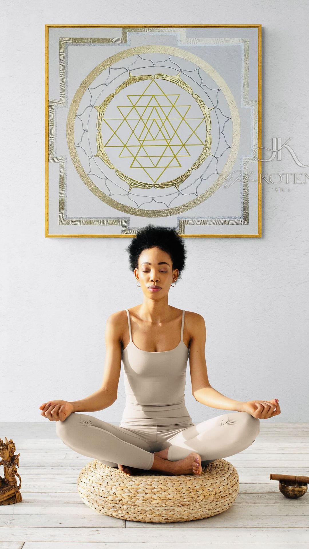 jkotenkoart в LOOKY. #artwork,#meditation,#meditacion,#yoga,#painting,#sriyantra,#goldleafart,#goldleafpainting,#dubaiart,#dubaiartist. Второй этап создания...