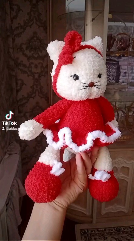 aidazhaksubek в LOOKY. #котенок,#кошкавплатье,#амигуруми,#вязаныеигрушки. #котенок #кошкавплат...