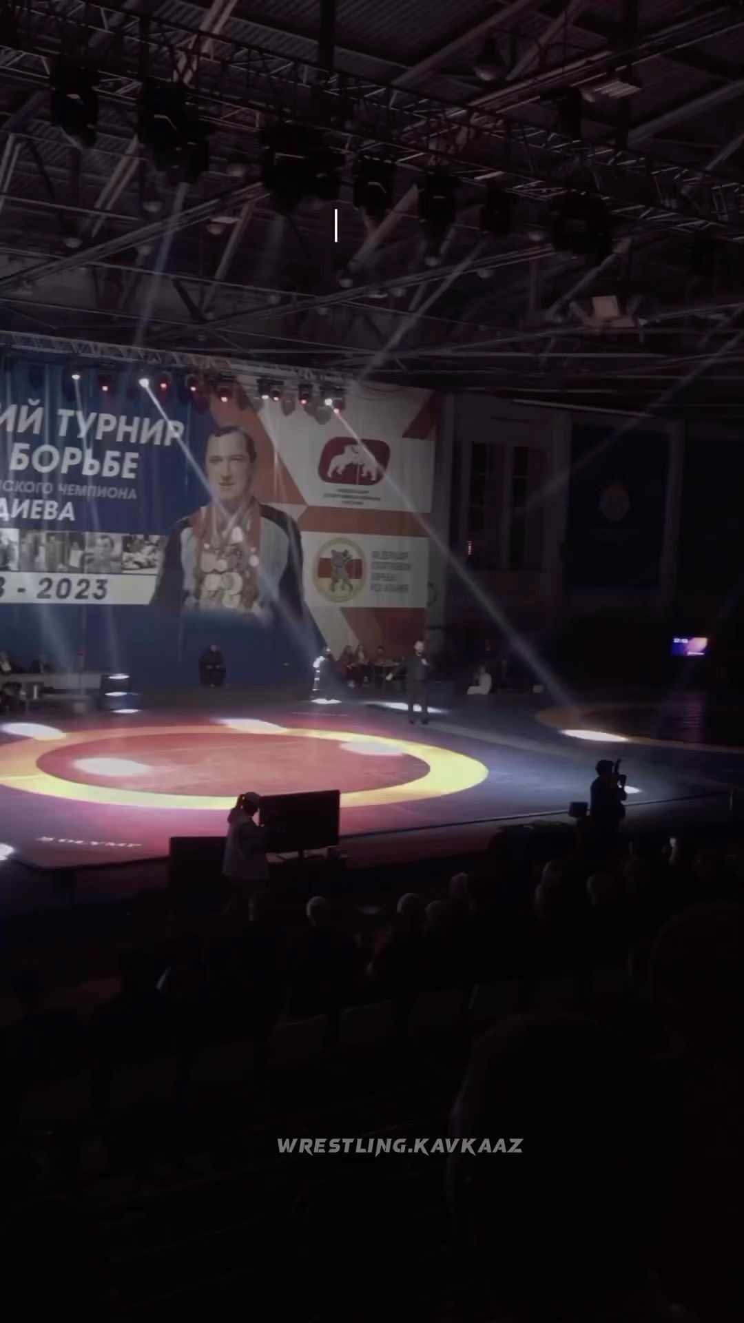 ochillov_67 in LOOKY. . 🤼‍♂️