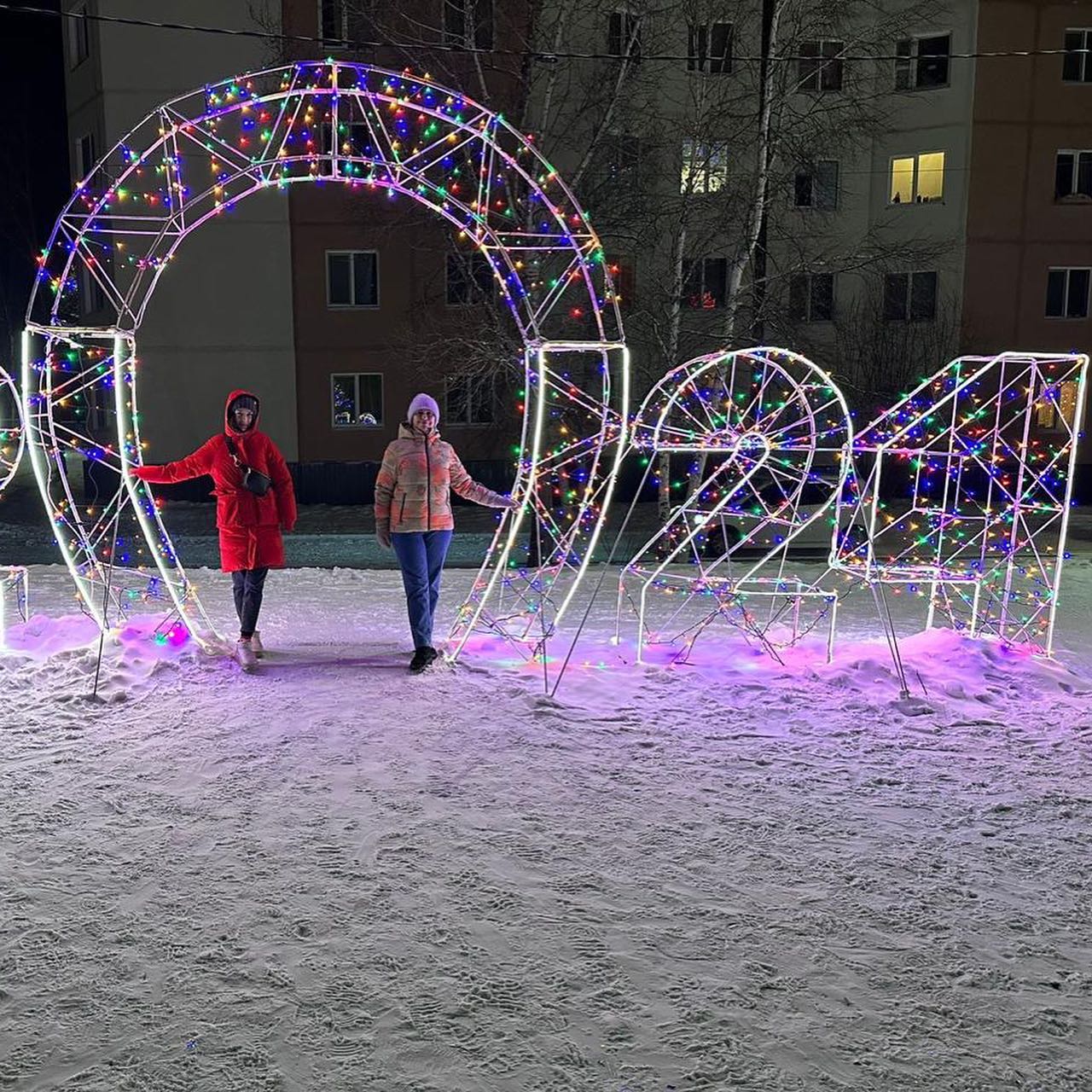 v_peonyy в LOOKY. . Январь 2024 прошёл п...