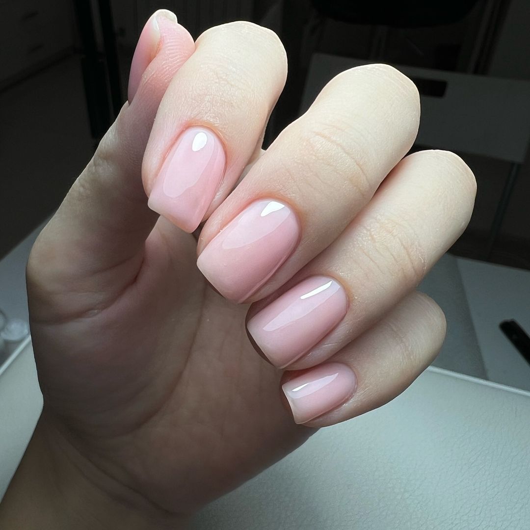 si_nails_ykt in LOOKY. #маникюр,#маникюрякутск,#гельлак,#наращиваниеногтей,#якутск,#аппаратныйманикюр,#педикюр,#педикюрякутск,#шеллак,#si_сардаана. Натуральные ногти – ...