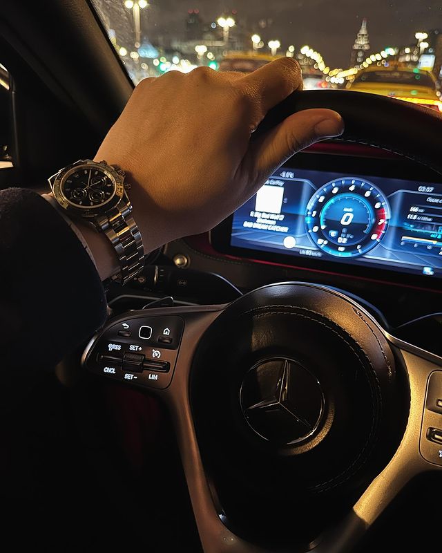 georgekuznetsov в LOOKY. . Mercedes or BMW
