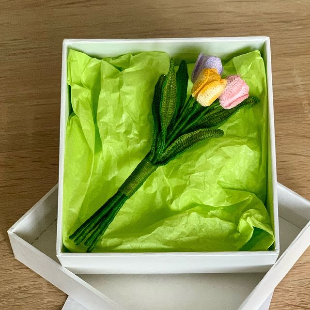 flower_bijous в LOOKY. #брошьручнойработы,#тюльпаны,#букет,#bouquet,#tulips,#brooch. Брошь-букет тюльпано...